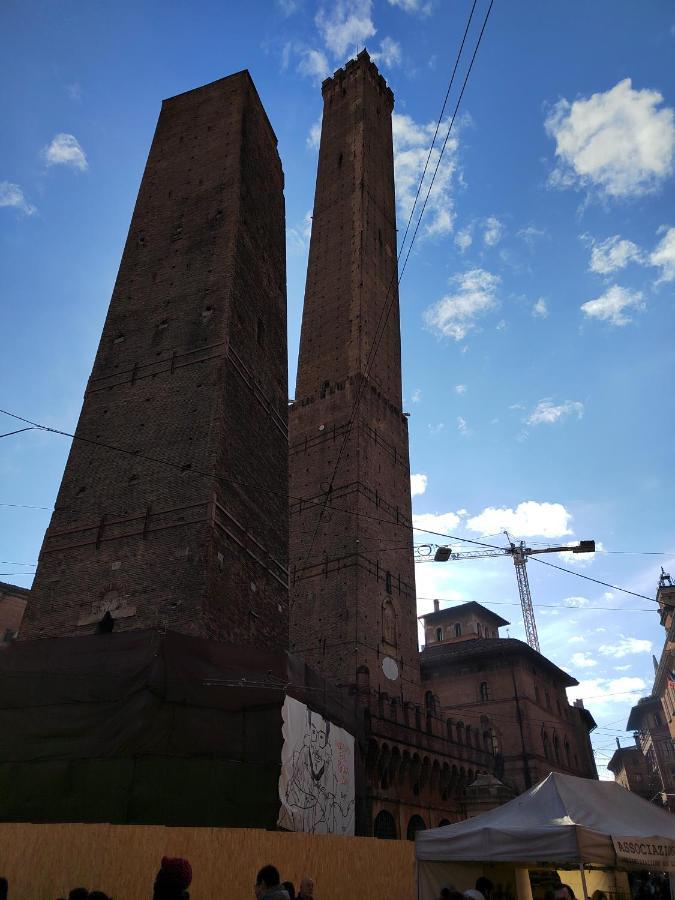 Bed And Breakfast L'Ospite Bologna Esterno foto